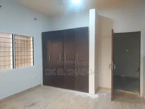 3bdrm Apartment in Pokuase for rent