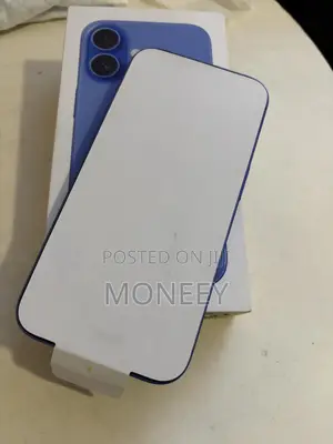 New Apple iPhone 16 128 GB Blue