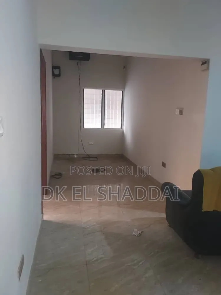 3bdrm Apartment in Pokuase for rent