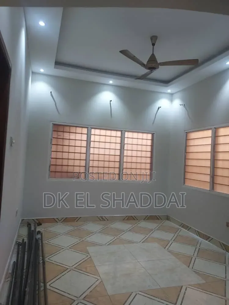 3bdrm Apartment in Pokuase for rent