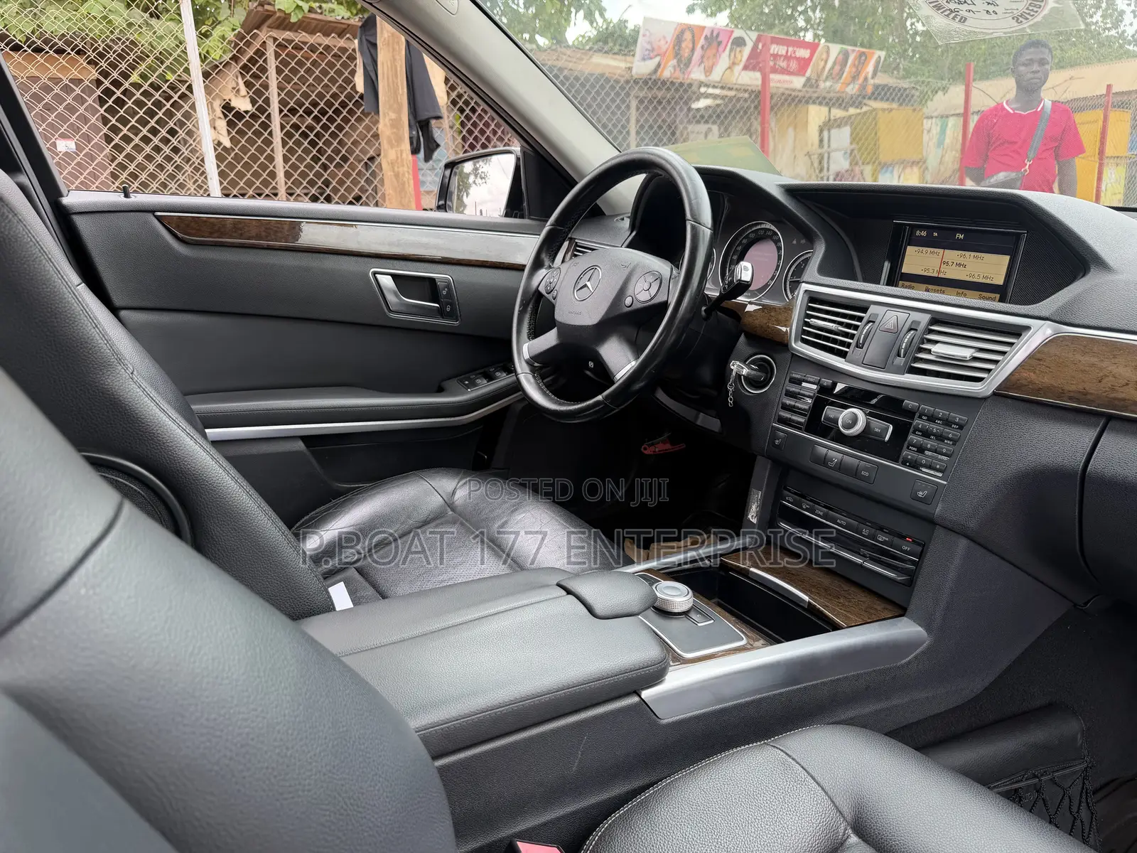 Mercedes-Benz E300 2012 Black