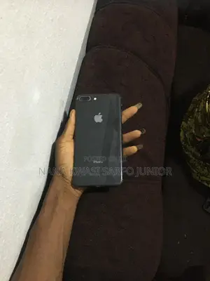 Apple iPhone 8 Plus 64 GB Gray
