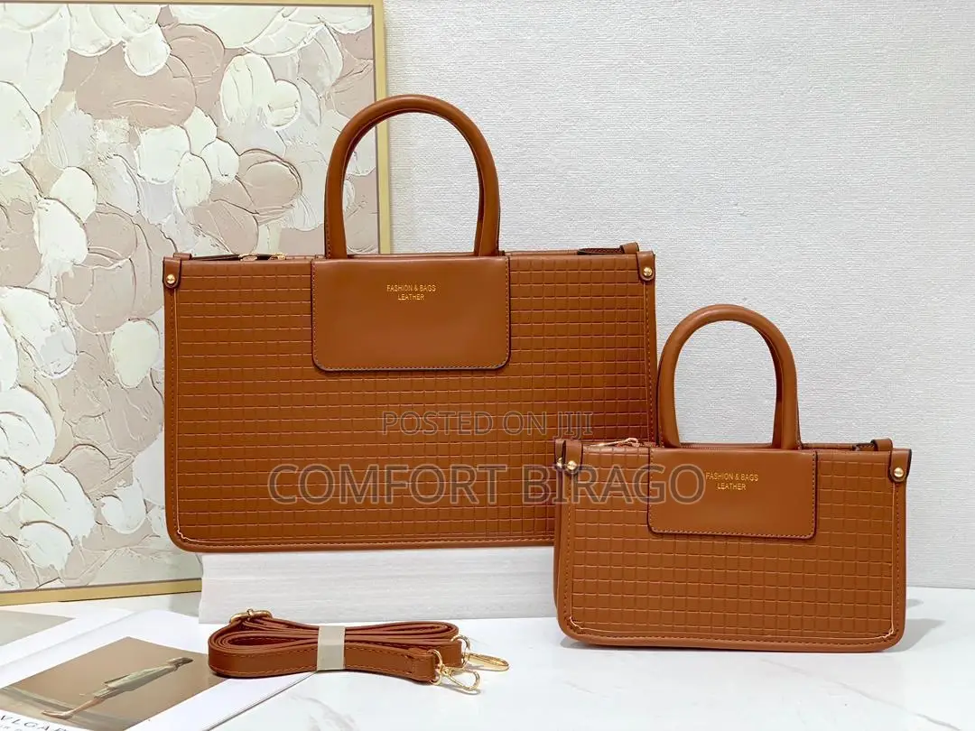 Quality Ladies 2 in 1 Leather Handbags Available