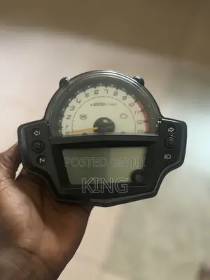 Original 2018 Kawasaki Versys 650 Speedometer / Instrument Cluster