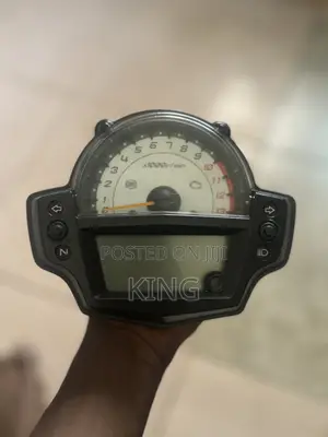 Original 2018 Kawasaki Versys 650 Speedometer / Instrument Cluster