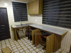 3bdrm House in Kasoa State Housing, Budumburam for rent