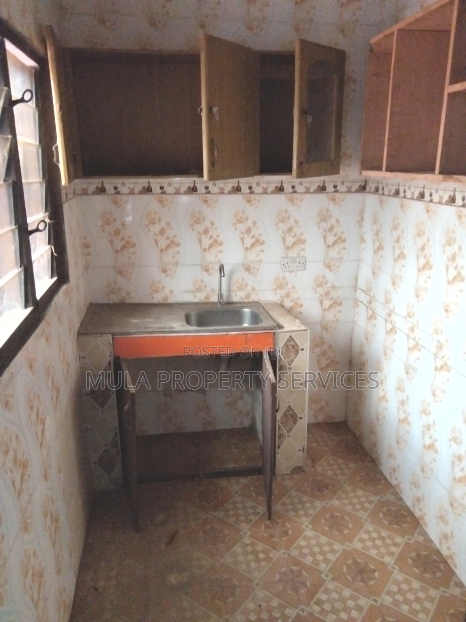 3bdrm Apartment in Mula Property, Kwabenya for rent