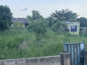 2 Plot of Land