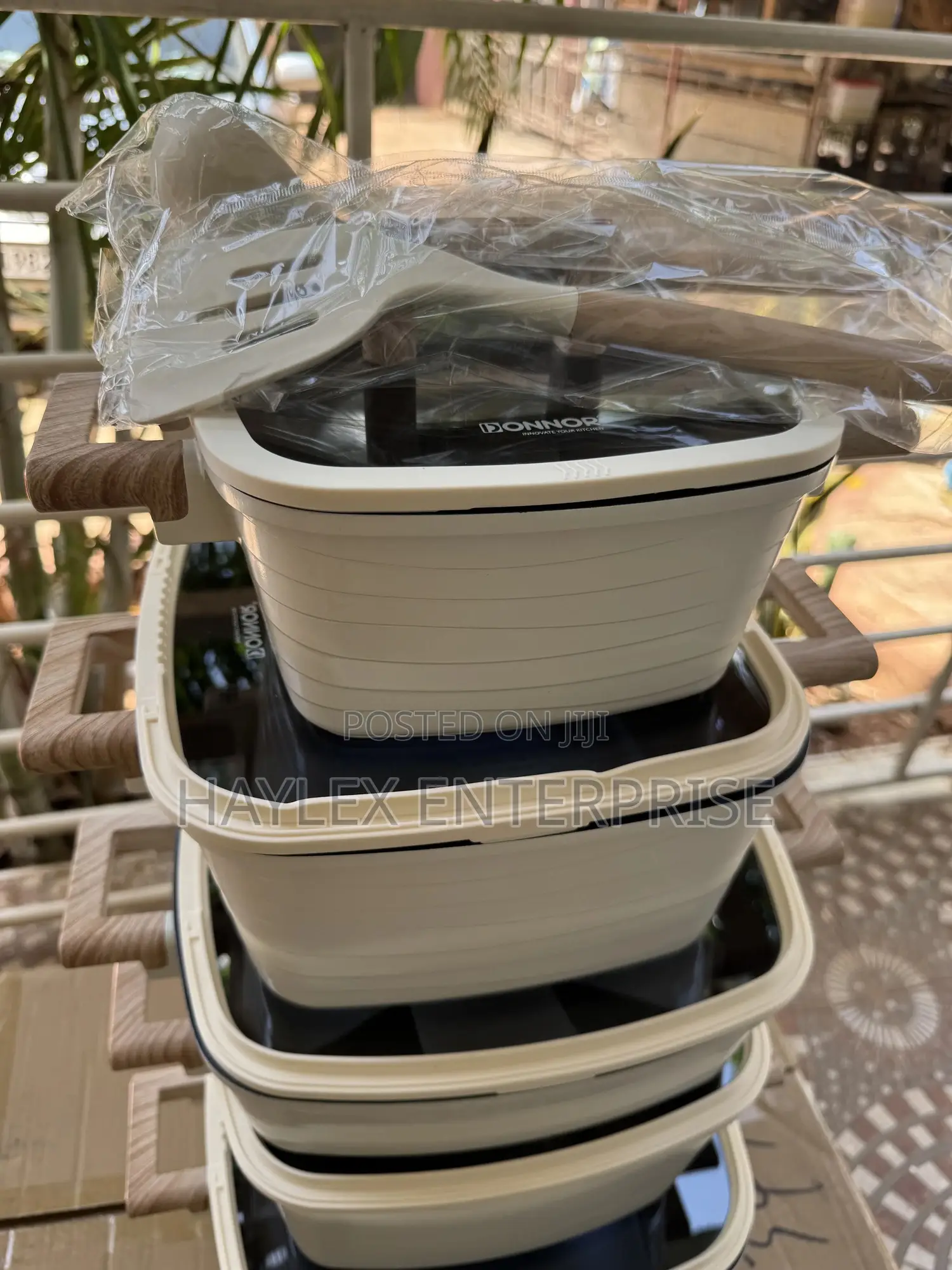 White Square Original Donnor Cookware