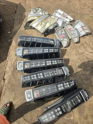 2014,2015,2016,2017,2018,2019,2020,2021 Taillight for Toyota Voxy
