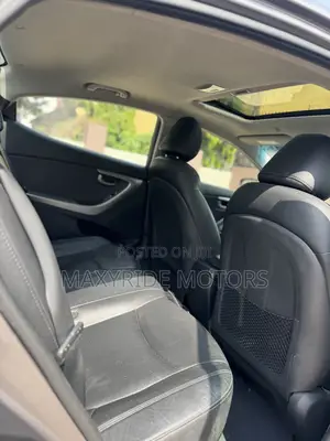 Hyundai Elantra 2012 Gray
