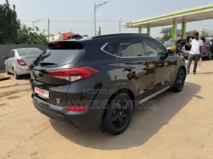 Hyundai Tucson 2016 Black