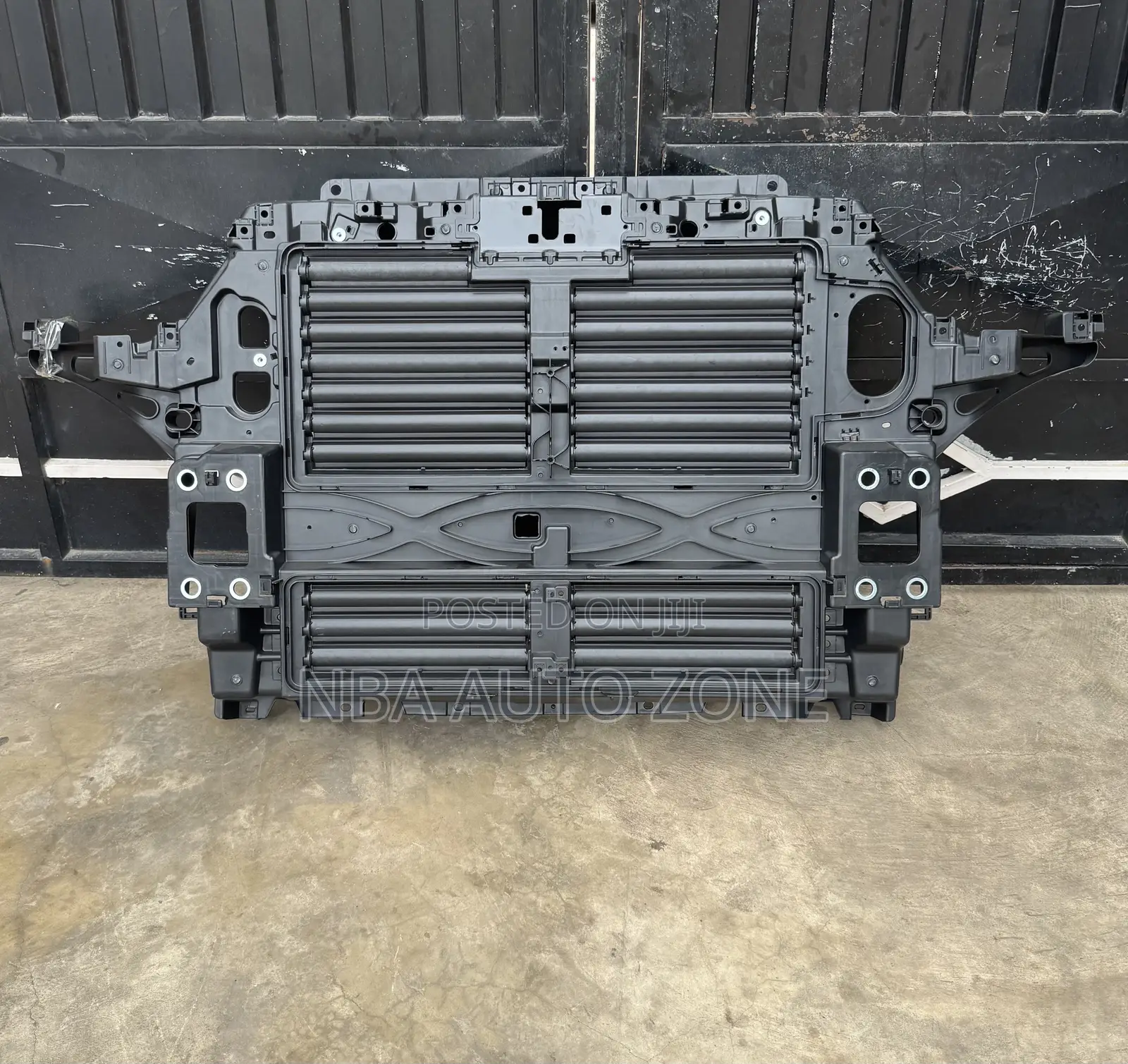 Ford Explorer 2020-22 Complete Grille Shutter With Motor