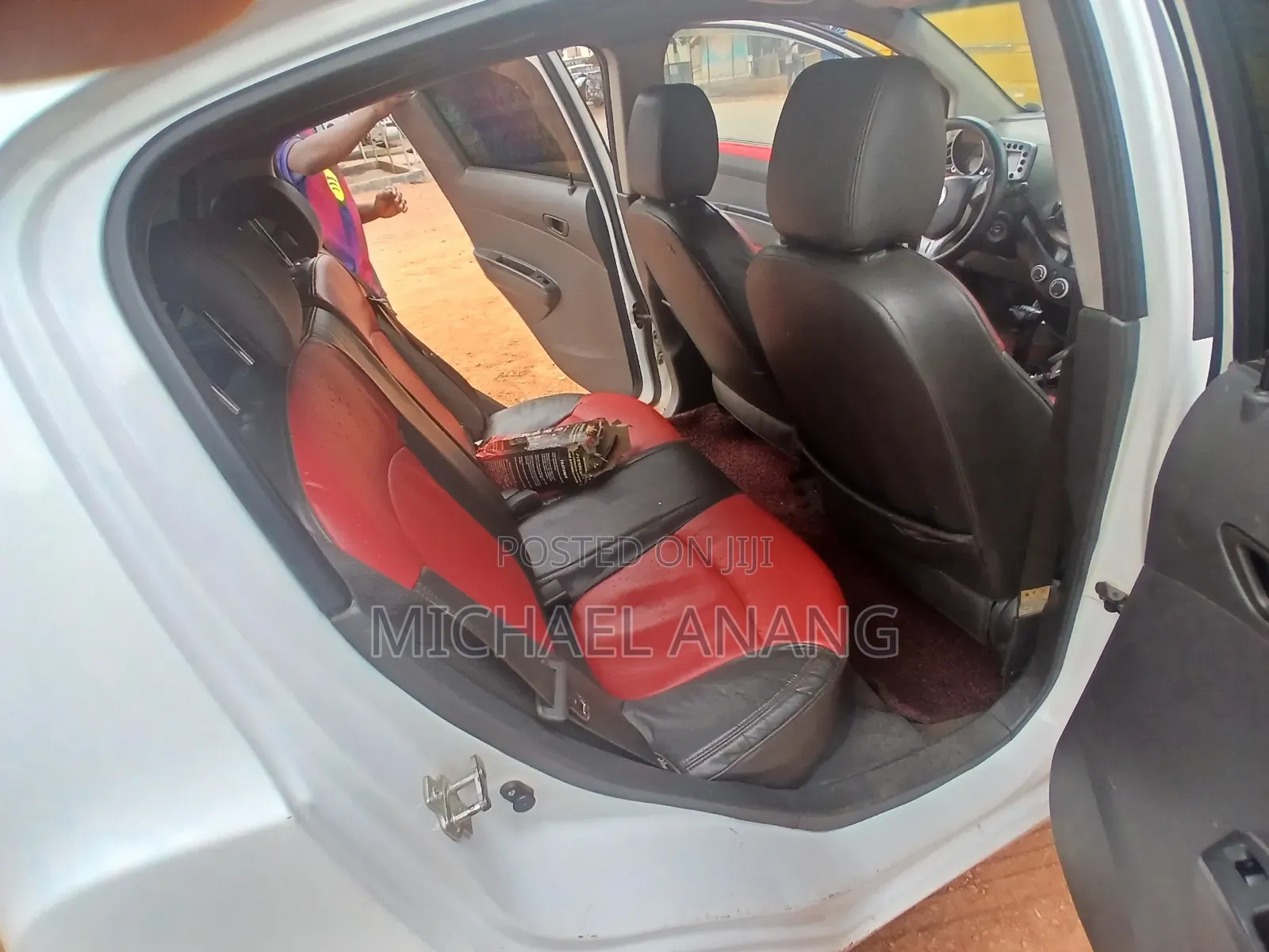 Chevrolet Spark Hatch LT 2010 White