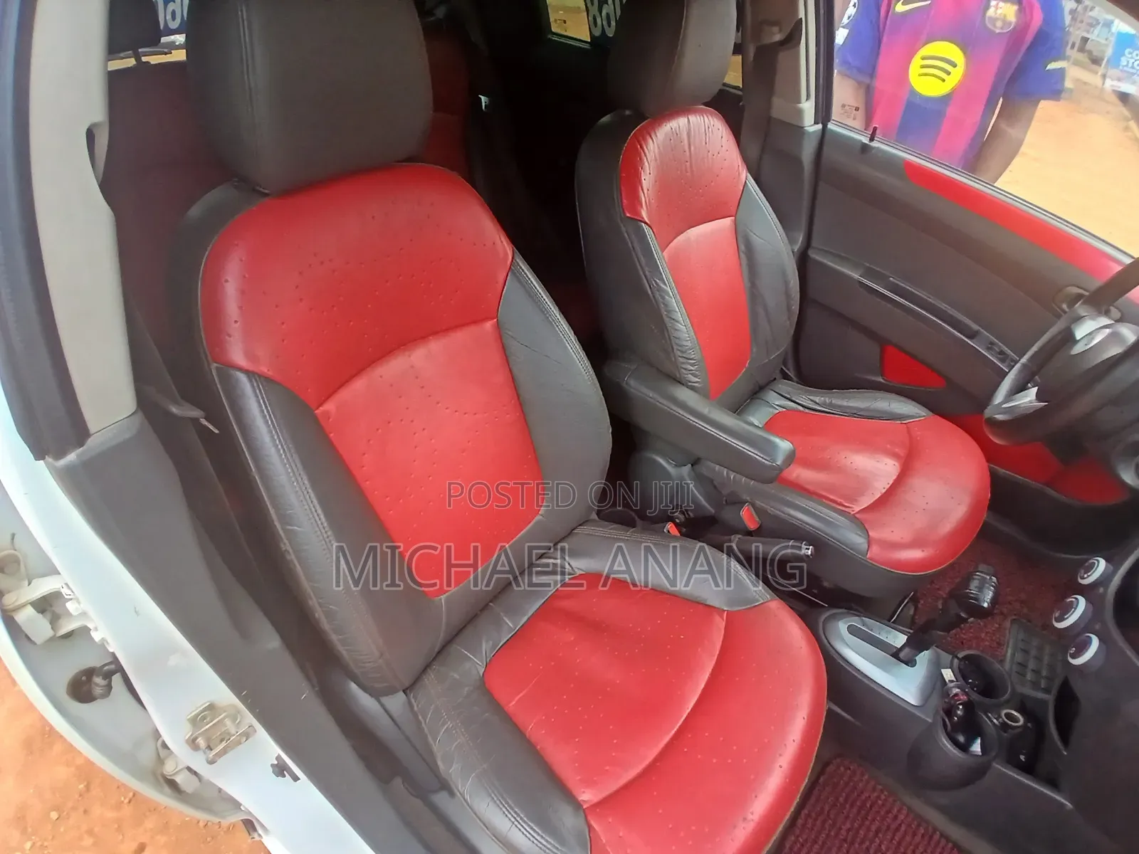Chevrolet Spark Hatch LT 2010 White