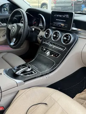 Mercedes-Benz C300 Luxury 4Matic Sedan AWD (2.0L 4cyl 7A) 2016 Black