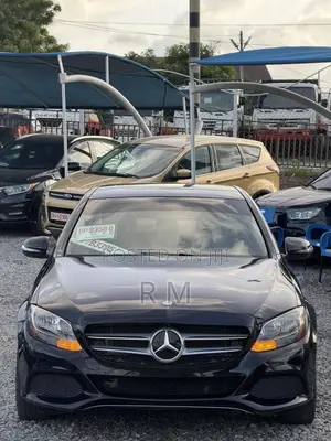 Mercedes-Benz C300 Luxury 4Matic Sedan AWD (2.0L 4cyl 7A) 2016 Black