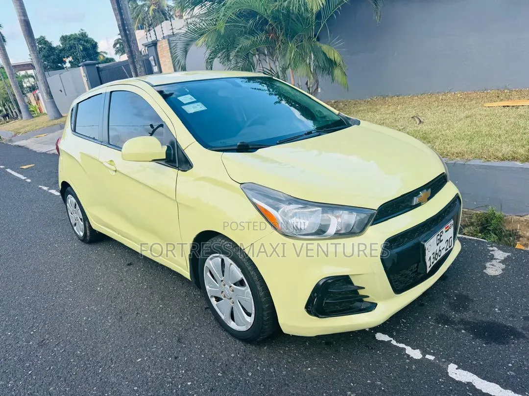 Chevrolet Spark 2017 Green