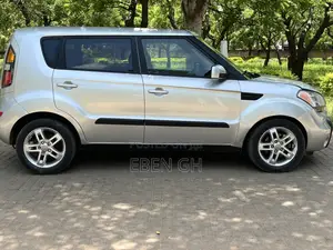 Kia Soul Automatic 2011 Silver
