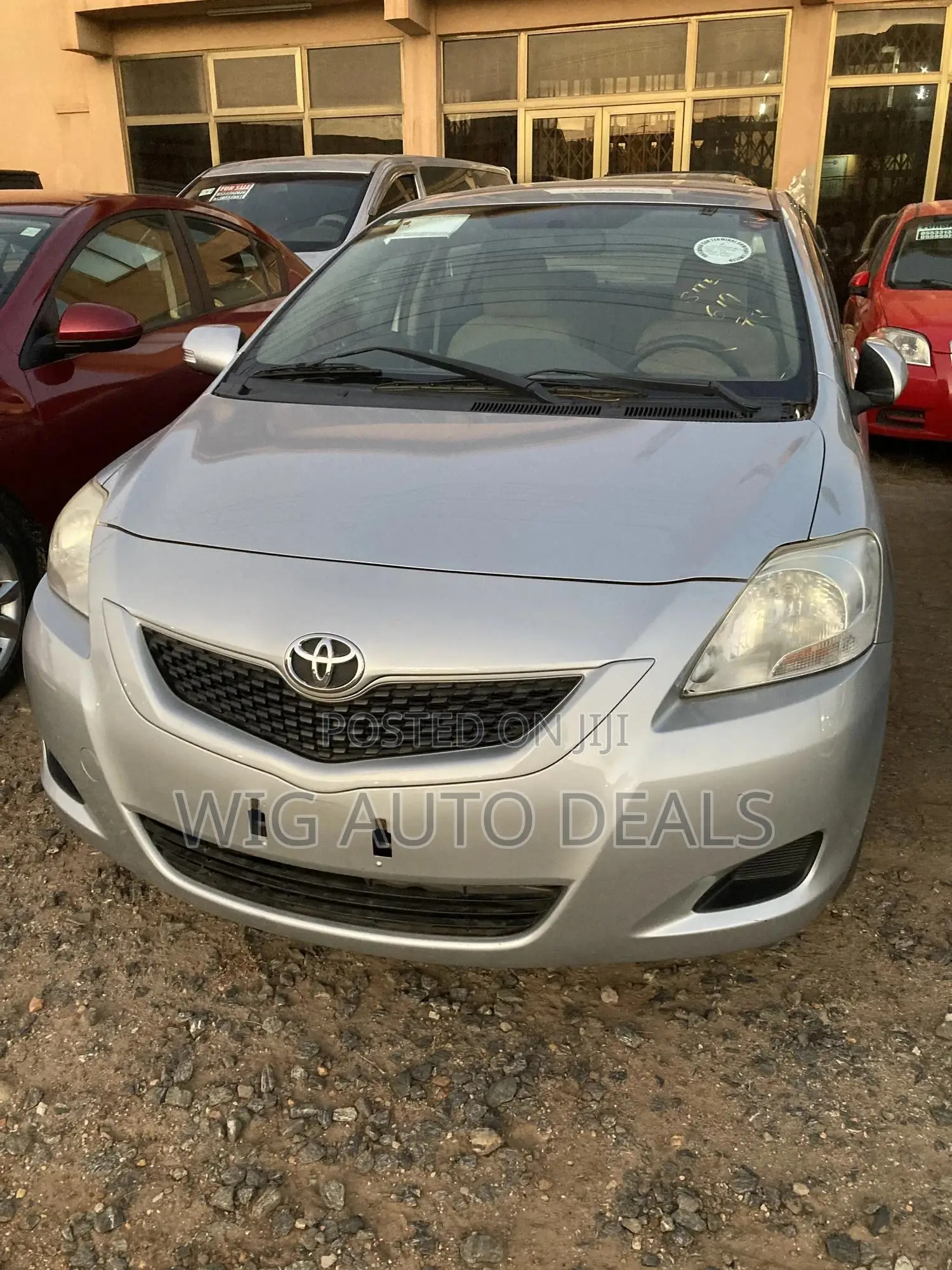 Toyota Belta 2012 Silver