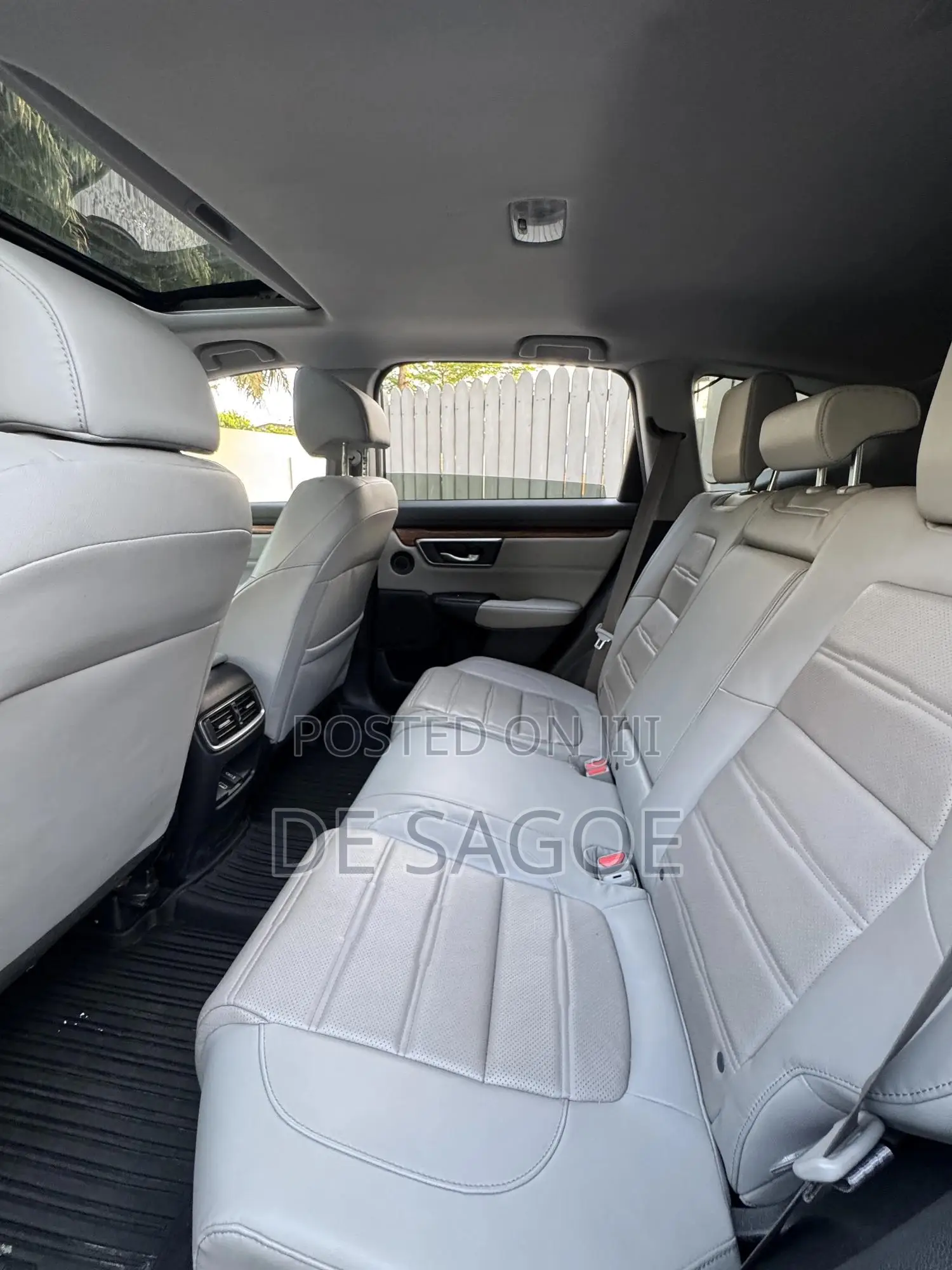 Honda CR-V Touring 4dr SUV AWD (1.5L 4cyl CVT) 2017 Gray