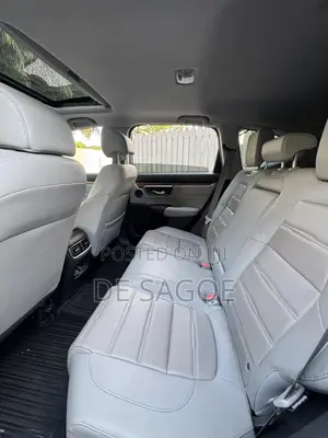 Honda CR-V Touring 4dr SUV AWD (1.5L 4cyl CVT) 2017 Gray