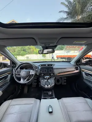Honda CR-V Touring 4dr SUV AWD (1.5L 4cyl CVT) 2017 Gray