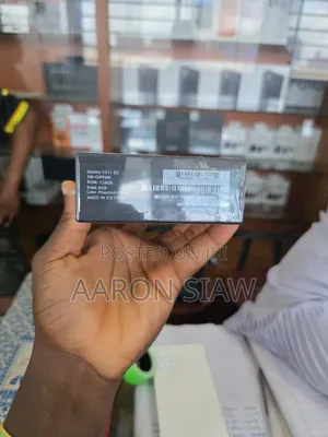 New Samsung Galaxy S21+ 5G 128 GB Black