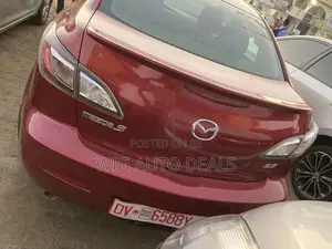 Mazda 3 2015 Red