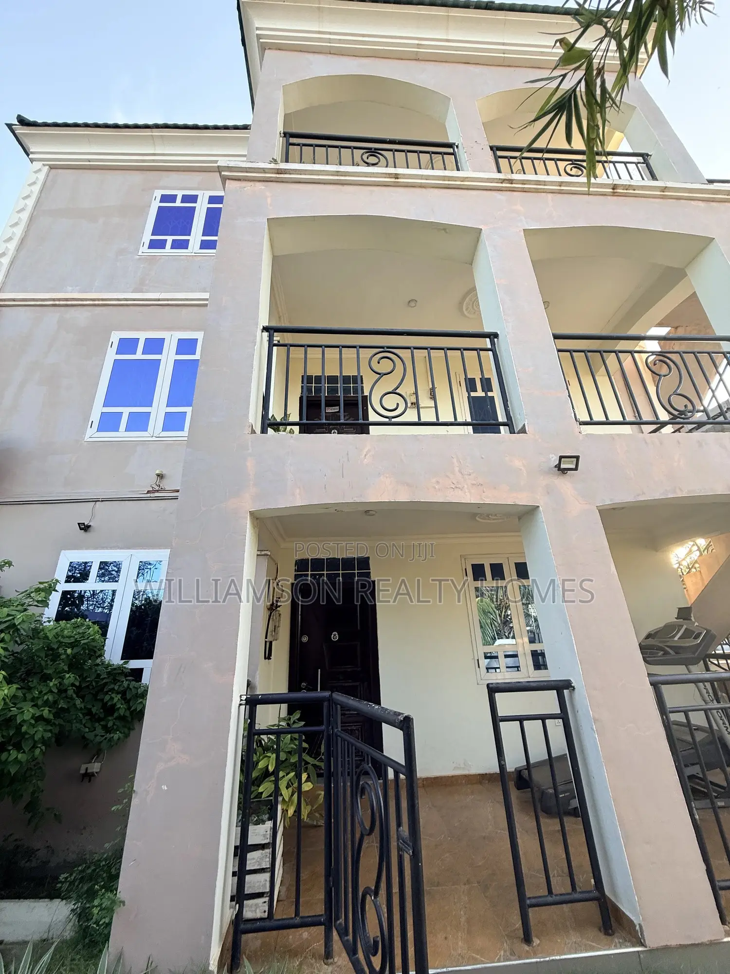 2bdrm Apartment in Sarkumonor Estate, Spintex for rent