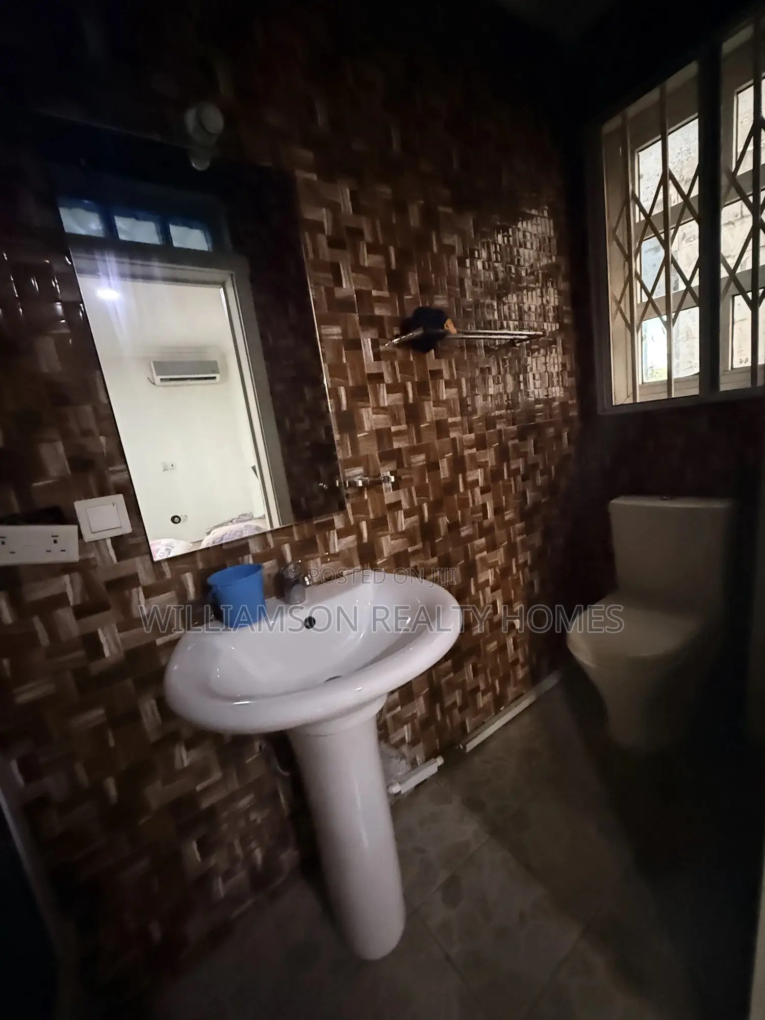 2bdrm Apartment in Sarkumonor Estate, Spintex for rent
