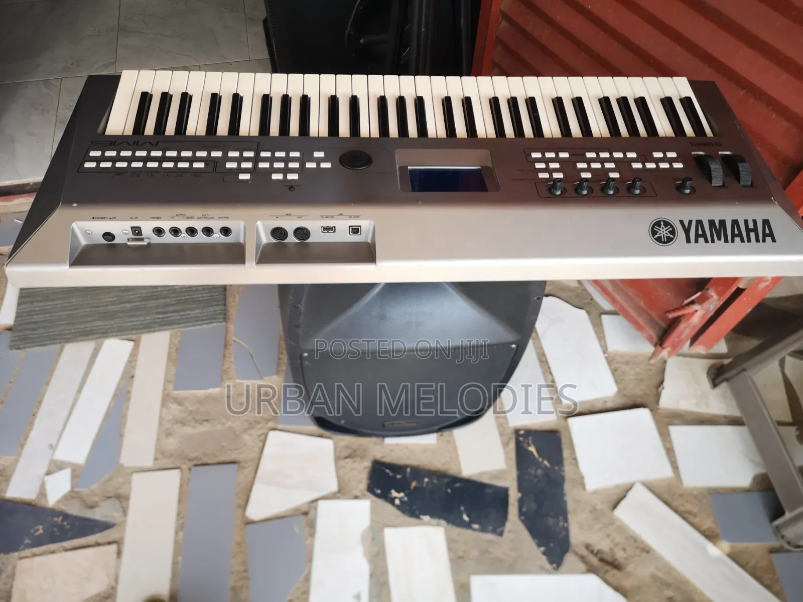 Yamaha Mm6 Music Synthesizer Keyboard