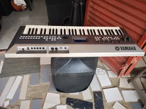 Yamaha Mm6 Music Synthesizer Keyboard