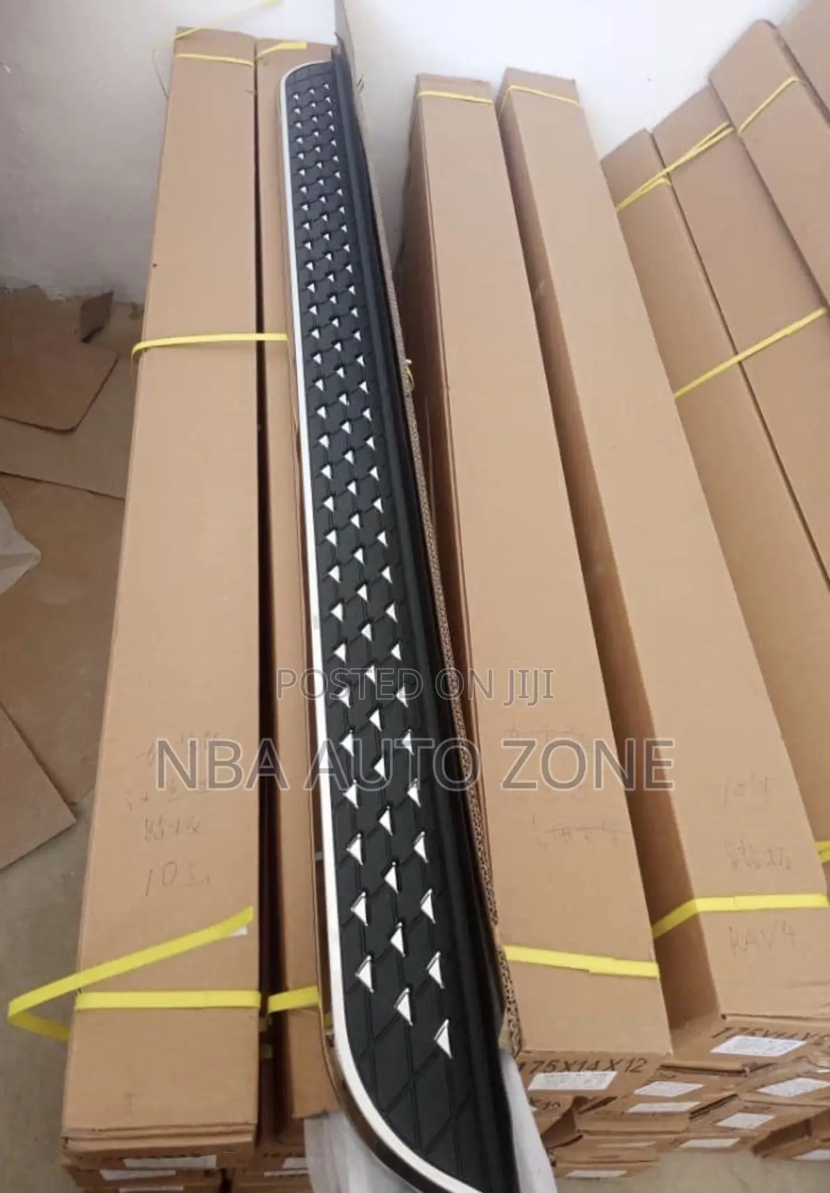 Universal Side Step/Running Board 2009-15