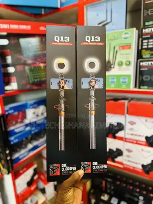 Q13 Smart Tracking Tripod