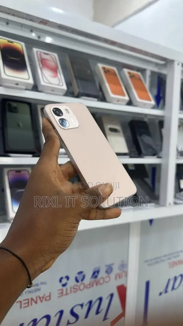 New Oppo A6 128 GB Silver