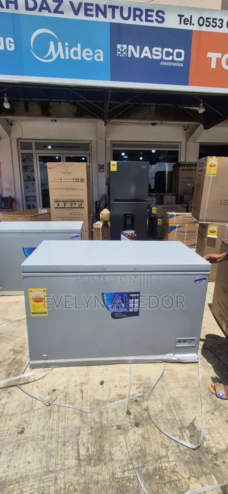 Nexon Chest Freezer 400litres Silver Colour Available