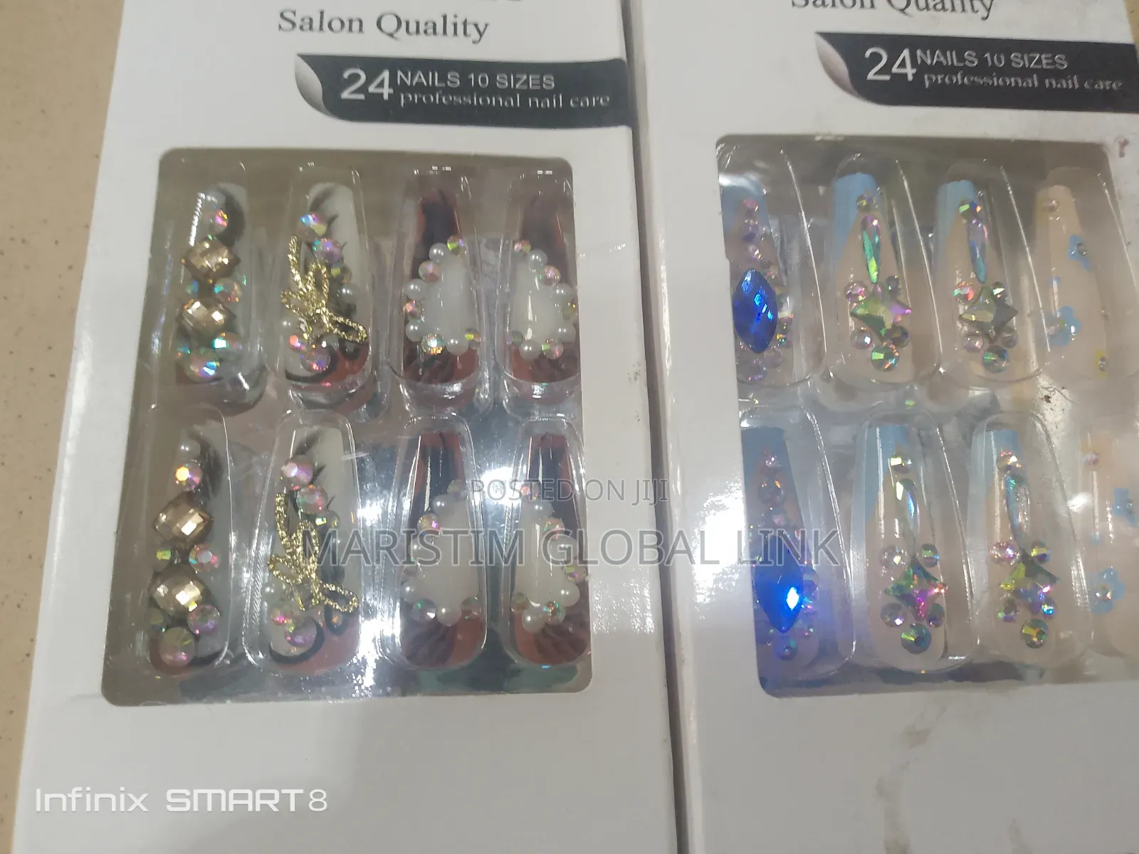 Do It Yourself Gel Nails (Stone Designed)