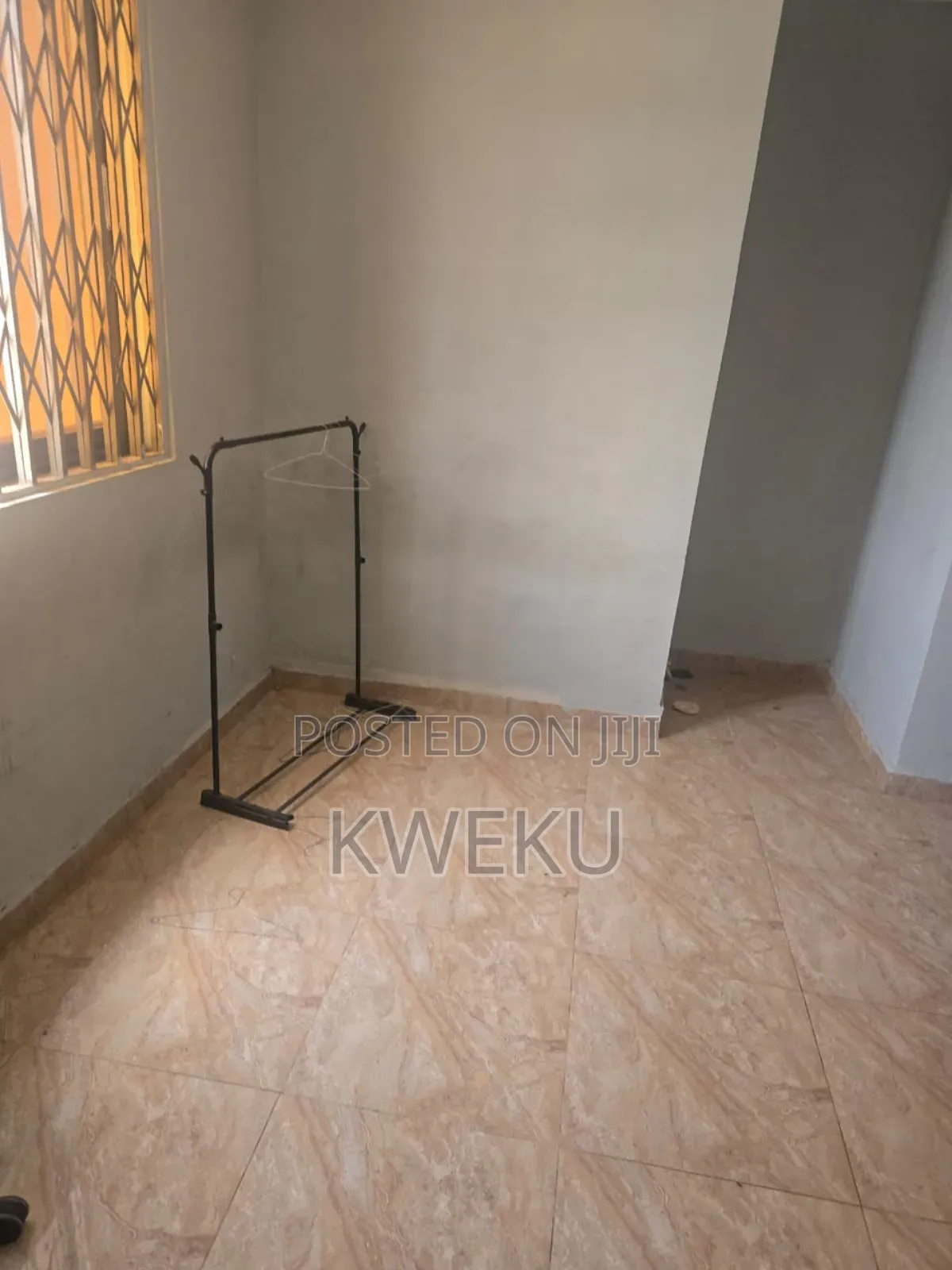1bdrm Apartment in Spintex, Baatsona Total for rent