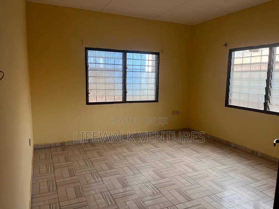 2bdrm House in Oyibi, Pentecost for rent
