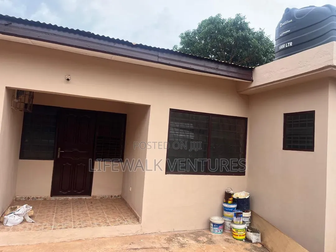 2bdrm House in Oyibi, Pentecost for rent
