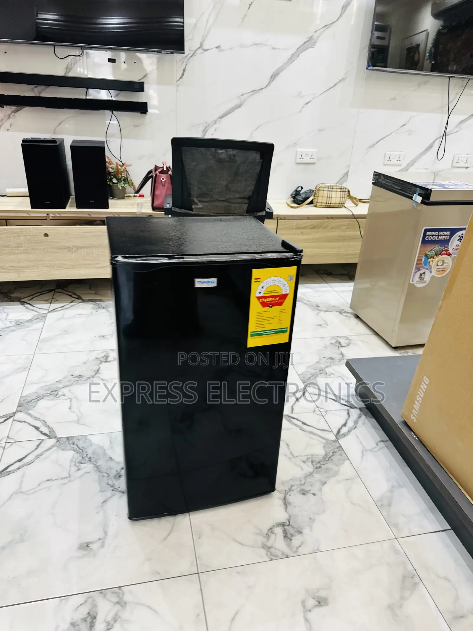 Quick Chill With Nasco Single Door Fridge Nasfl-110fl