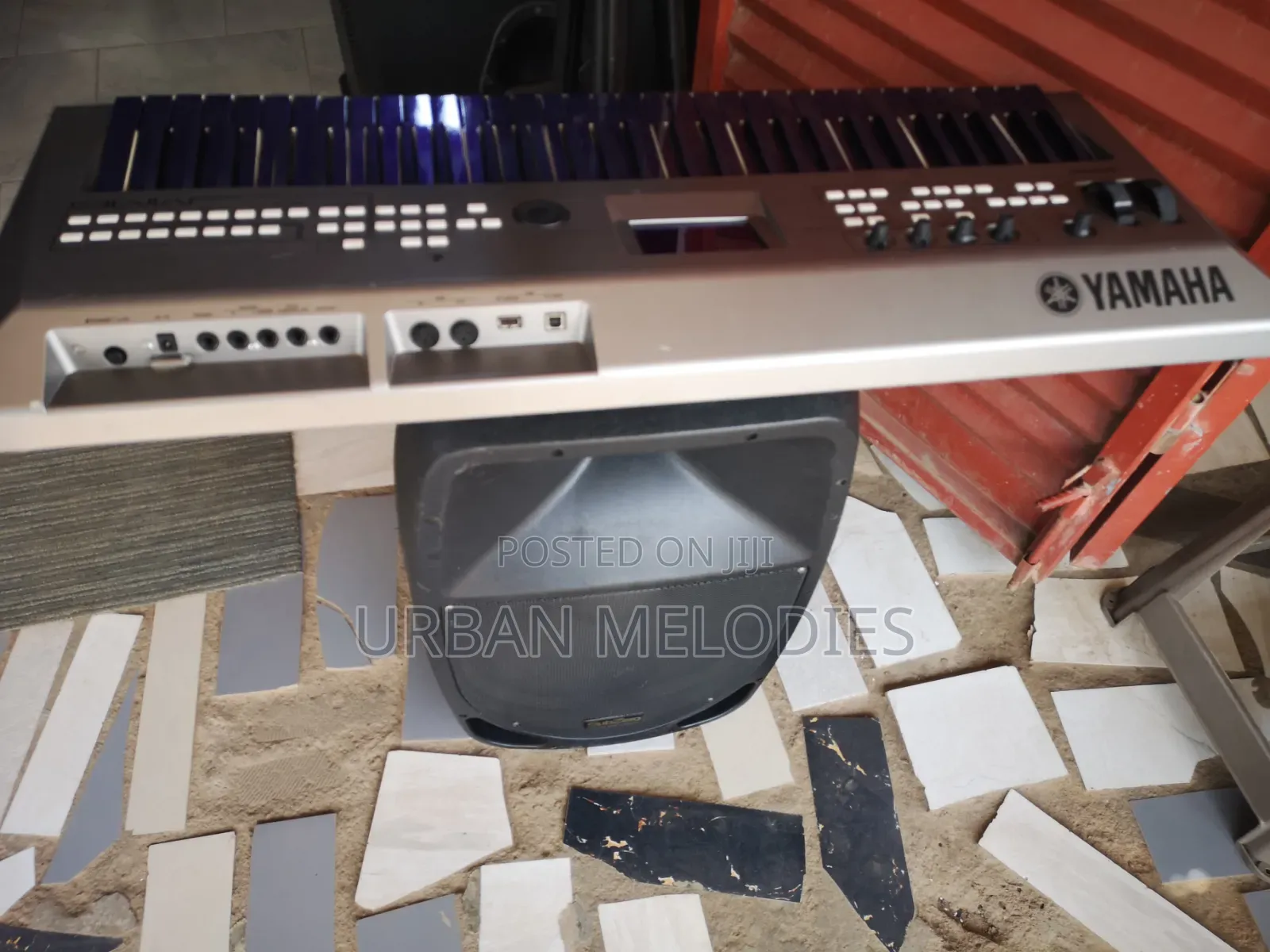 Yamaha Mm6 Synthesizer Keyboard