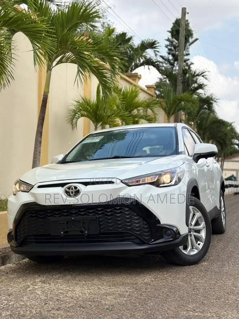 Toyota Frontlander 2.0 Petrol FWD 2025 White