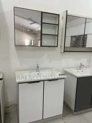 High-Quality Aluminum Cabinet | Moisture Resistant