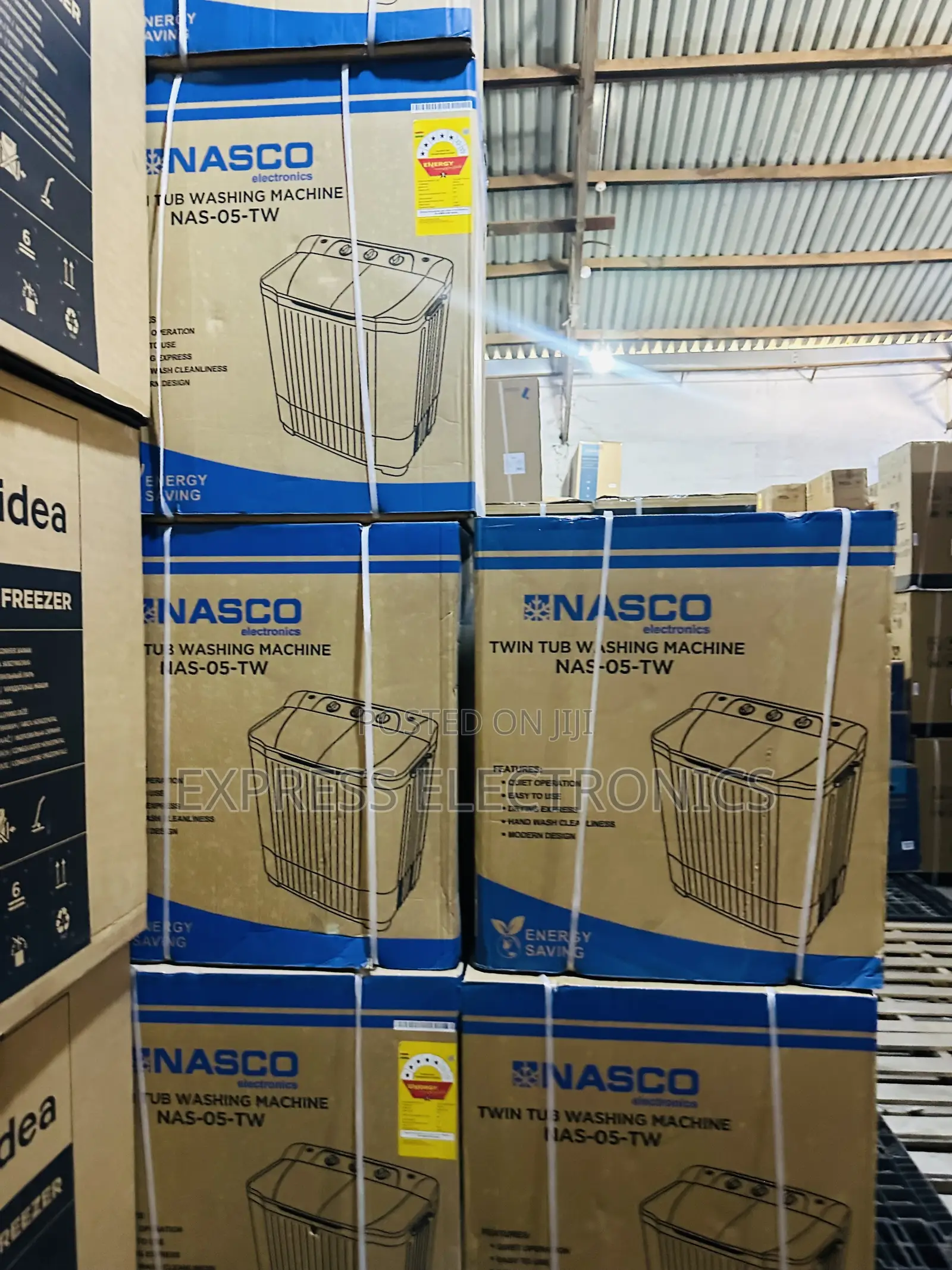 Easy to Operate Semi Auto Nasco 5kg Topload Twintub