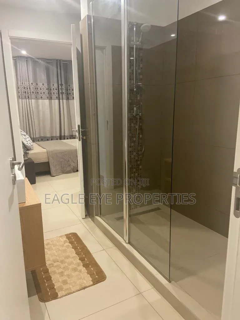 Furnished 2bdrm Apartment in Boundary Road Area for sale