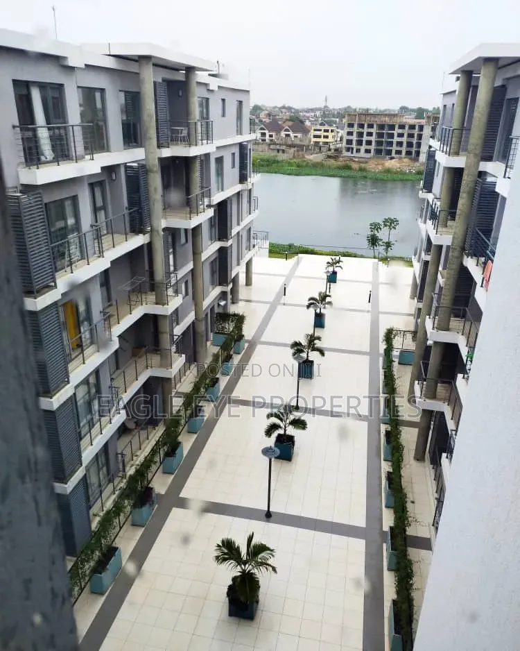 Furnished 2bdrm Apartment in Boundary Road Area for sale