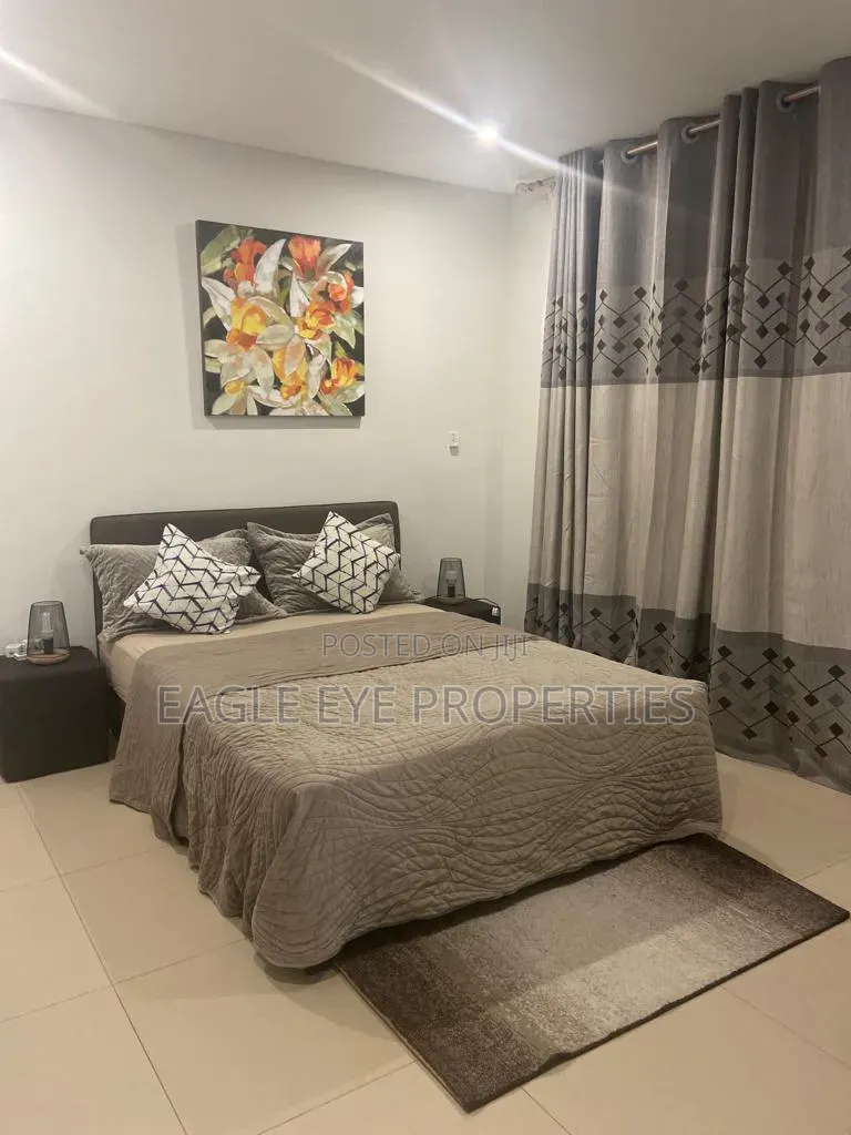 Furnished 2bdrm Apartment in Boundary Road Area for sale