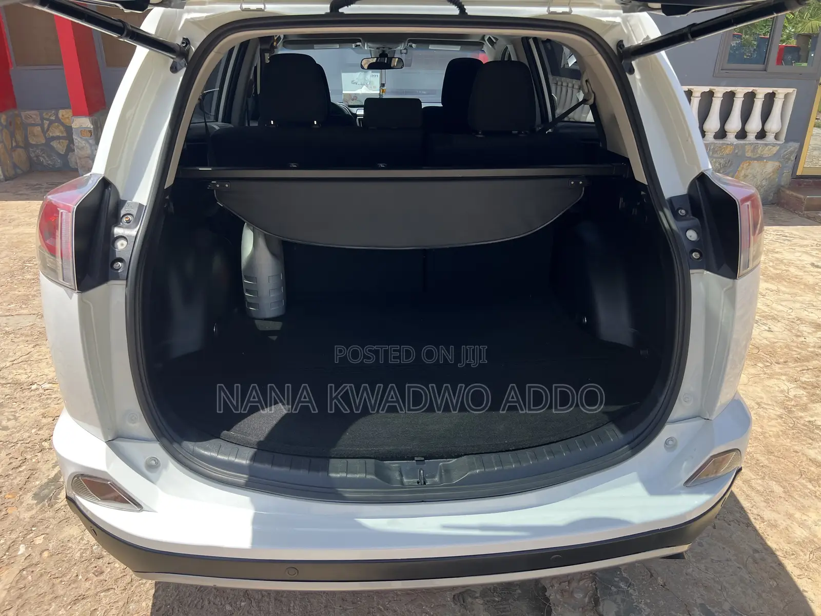 Toyota RAV4 2018 White
